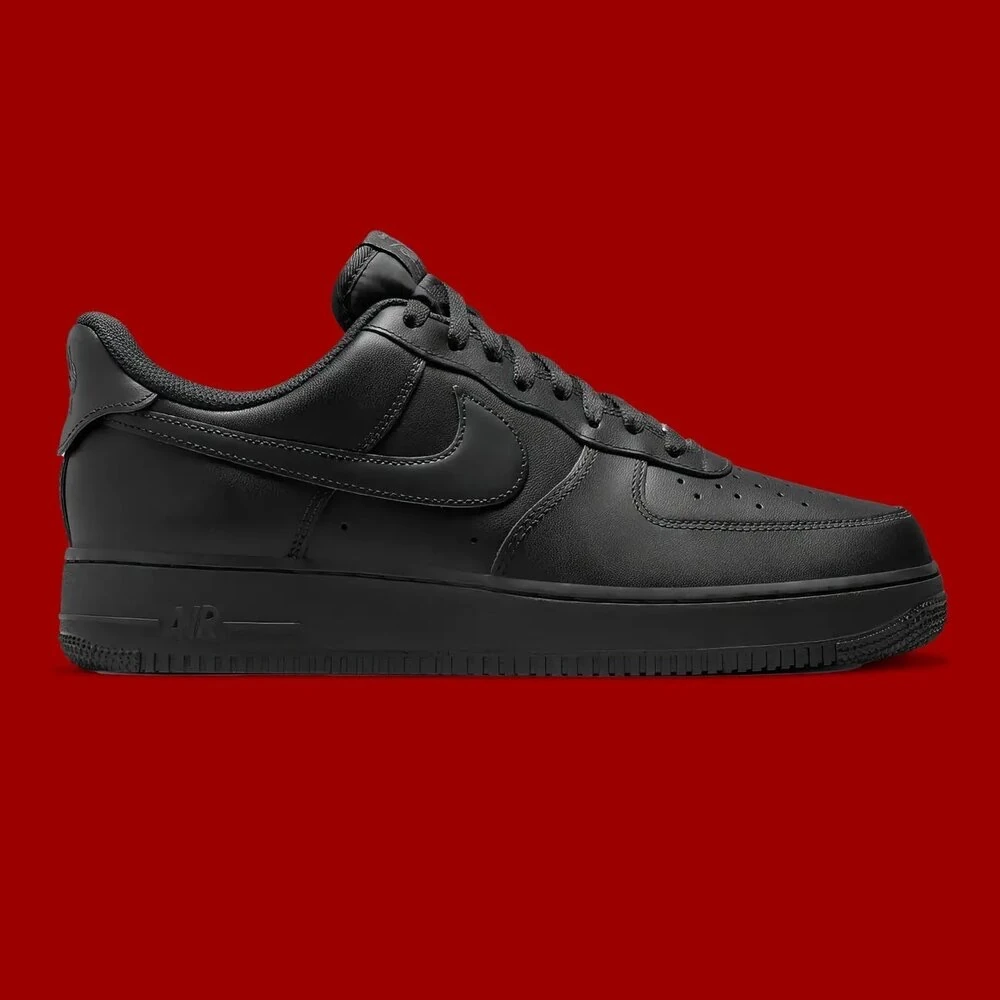 Nike Air Force 1 Black
