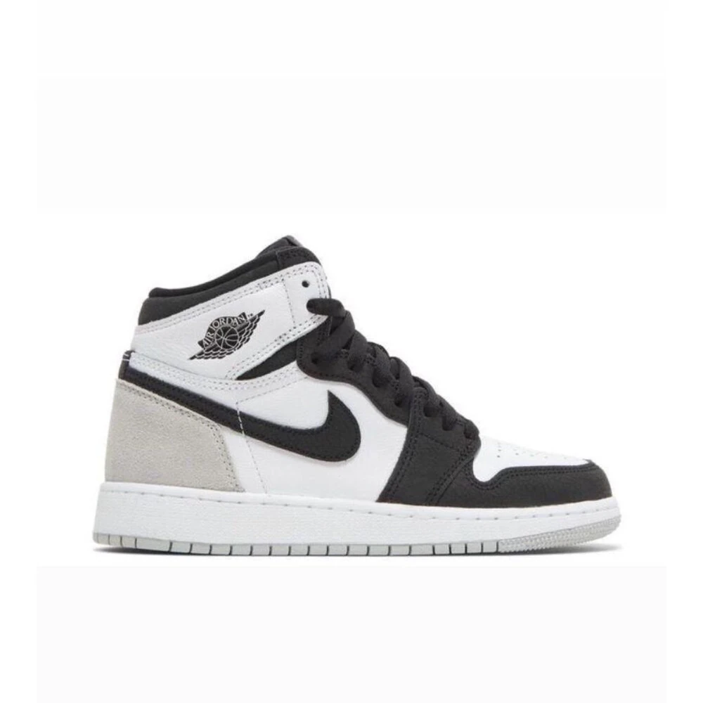 Air Jordan 1 Retro High Grey
